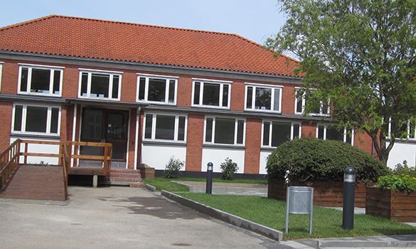 Bibliotekshaven med bl.a. petanquebane på Nyvej.